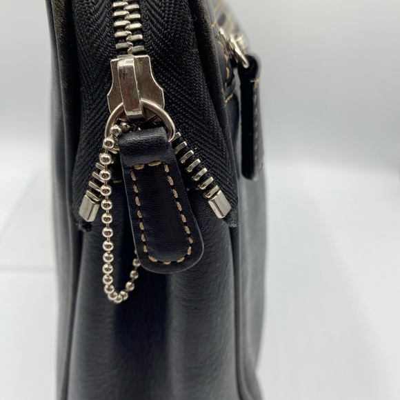 584coach unisex 1941 collection pouch black leather zip top #5086 Preowned - Picture 8 of 9